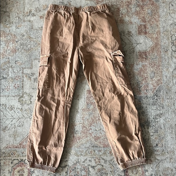 Old Navy Girls Brown Cargo Pants - Picture 6 of 6